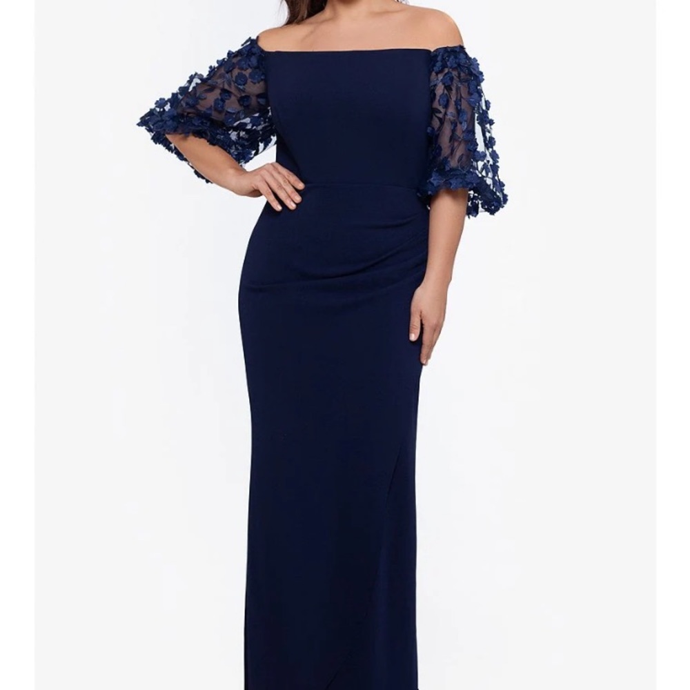 Elegant Navy Off-Shoulder Dress Mother-of-the-Bride/Groom